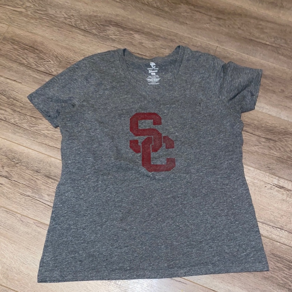 USC T-shirt6/$16